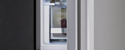 31" Bertazzoni Freestanding Bottom Mount Refrigerator in Stainless Steel - REF31BMFX