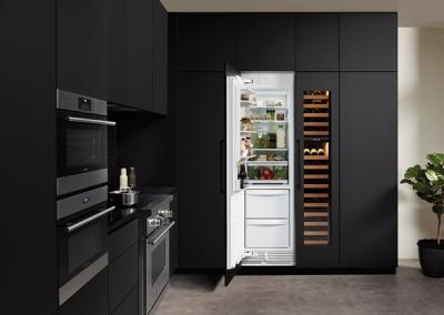 24" SUBZERO Designer Column Refrigerator/Freezer Panel Ready - IC-24C