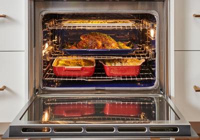 30" Wolf  5.1 Cu. Ft. M Series Contemporary Stainless Steel Built-In Single Oven -  SO3050CM/S