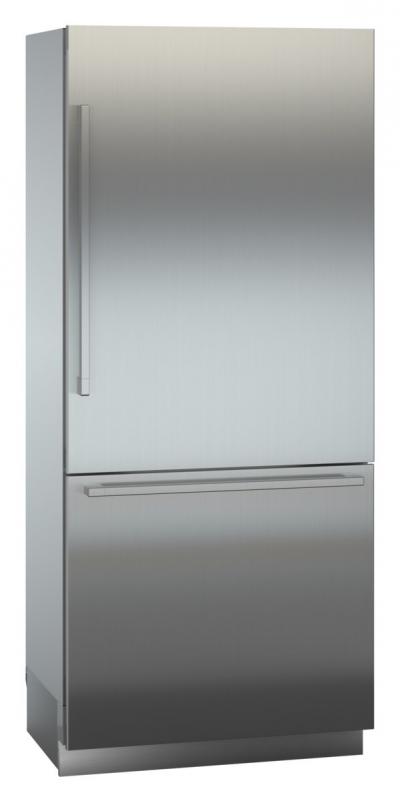 36" Liebherr 18.1 Cu. Ft. Combined Refrigerator-Freezer with BioFresh and NoFrost  - MCB3650