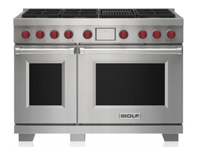 Wolf 60 in. 9.0 cu. ft. Double Oven Freestanding Dual Fuel Range with 6  Sealed Burners & Griddle - Stainless Steel