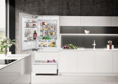 30" Liebherr 14.1 Cu. Ft. Combined Refrigerator Freezer with BioFresh and NoFrost - HCB1591