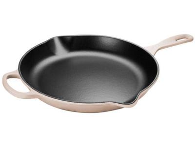 Le Creuset Iron Handle Skillet - CA-20182030716001