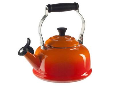 Le Creuset 1.6 L Capacity Classic Whistling Kettle - CA-40114260090201