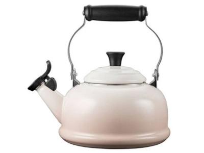 Le Creuset 1.6 L Capacity Classic Whistling Kettle - CA-40104260716201