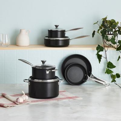 Le Creuset 10-Piece Toughened Nonstick Pro Cookware Set - CA-ST00166000001001