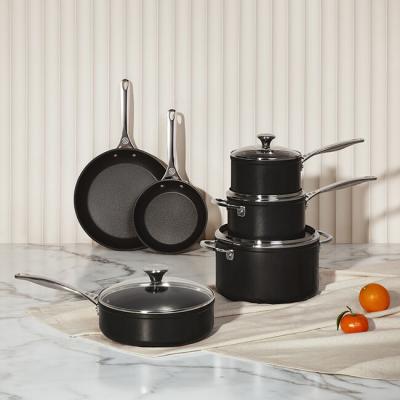 Le Creuset 10-Piece Toughened Nonstick Pro Cookware Set - CA-ST00166000001001