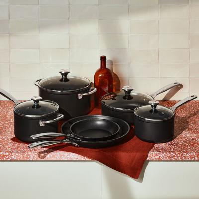 Le Creuset 10-Piece Toughened Nonstick Pro Cookware Set - CA-ST00166000001001