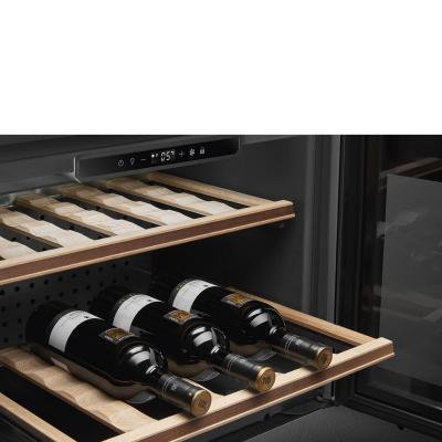 24" SMEG Classic Right Hinge Built-in Wine Cooler in Stainless Steel - CVIU321X1