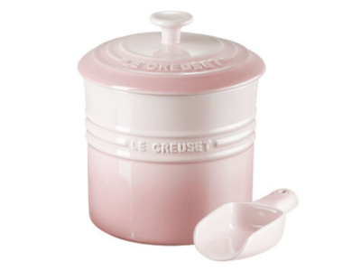 Le Creuset Pet Food Container with Scoop in Shell Pink - CA-71402330777131