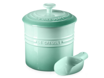 Le Creuset Pet Food Container with Scoop in Sage - CA-71402330771131
