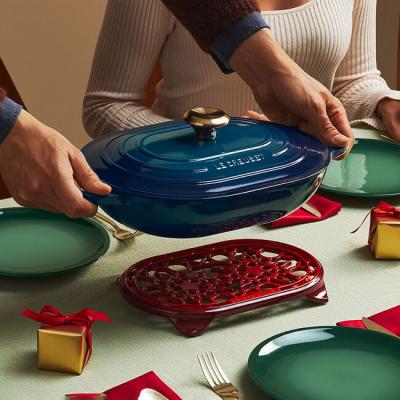 Le Creuset Deluxe Oval Trivet - CA-10015027795001