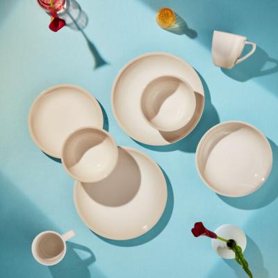 Le Creuset Minimalist Dinner Plates (Set of 4) - CA-ST00843000795001