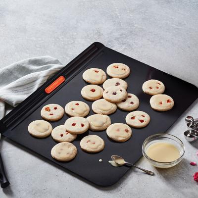Le Creuset Insulated Cookie Sheet - CA-46082045001005