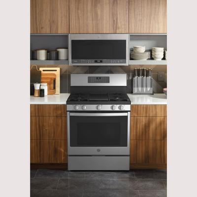 30" GE Profile Free-Standing Dual-Fuel Range With Storage Drawer - PC2B935YPFS