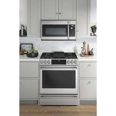 30" Café 5.6 Cu. Ft. Slide-In Front Control Gas Oven With Convection Range - CCGS700P2MS1