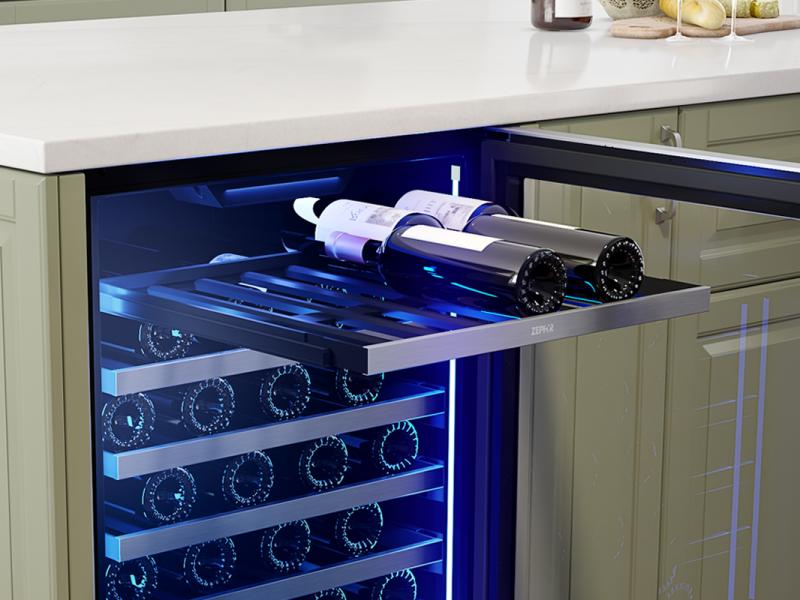 24" Zephyr 5.6 Cu. Ft. Single Zone Wine Cooler in Stainless Steel Glass - PRW24C01CG