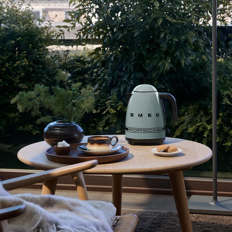 SMEG 1.7L Capacity 50's Retro Style Electric Kettle - KLF03PSGUS