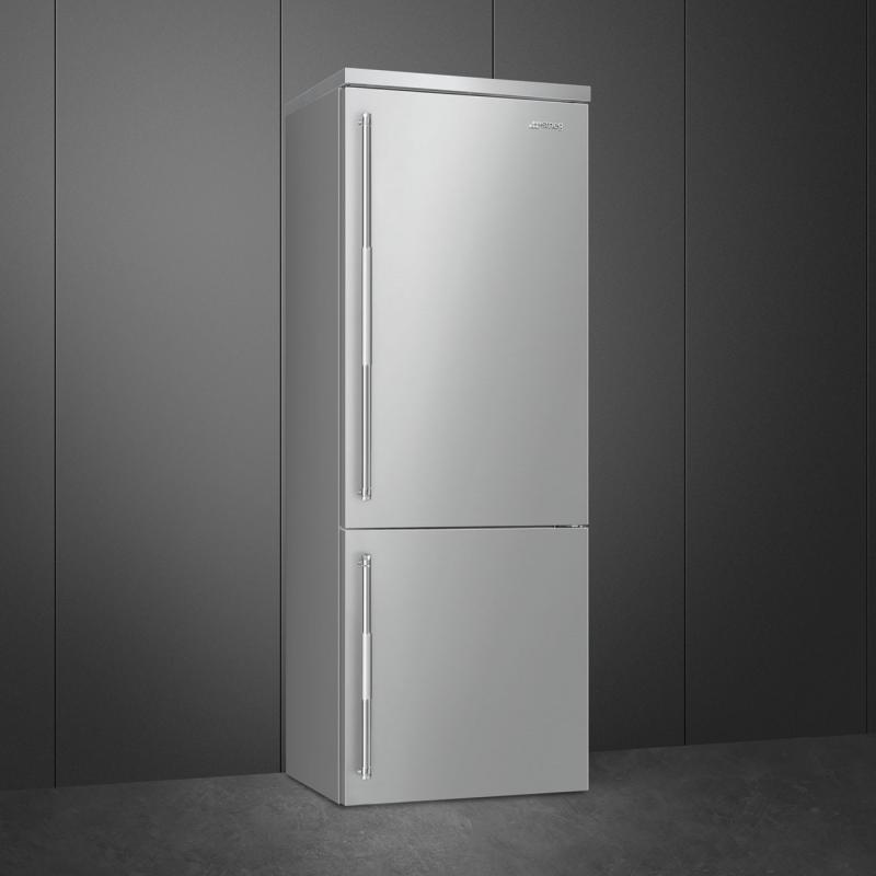 27" SMEG SPR Botton Mount Freestanding Right-Hinge Refrigerator - BM27URX