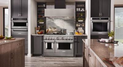 48" KitchenAid 6.3 Cu. Ft. Smart Commercial-Style Gas Range With Griddle - KFGC558JSS